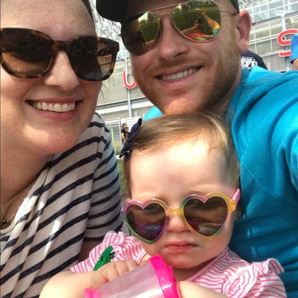 Meet your Posher, Carrie - Picture 2 of 3